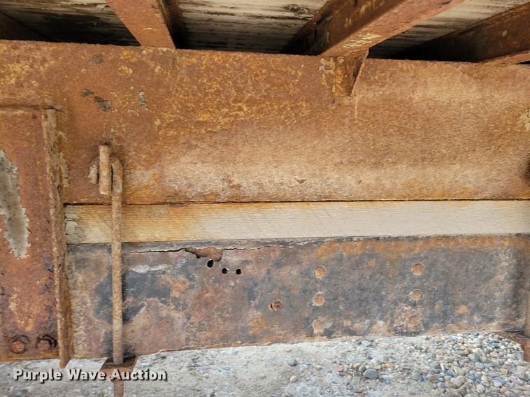 image for item JO9475 2009 GMC C5500 box truck