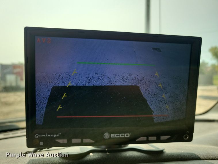 image for item JO9475 2009 GMC C5500 box truck