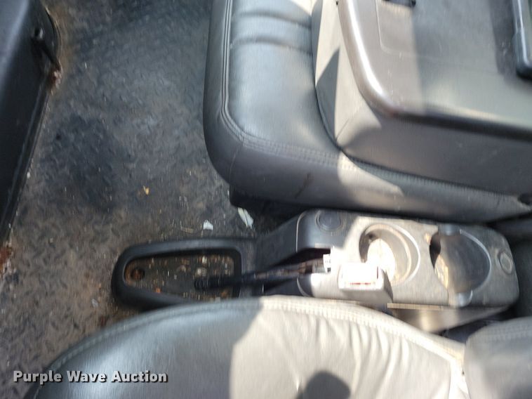 image for item JO9475 2009 GMC C5500 box truck