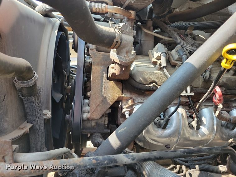 image for item JO9475 2009 GMC C5500 box truck