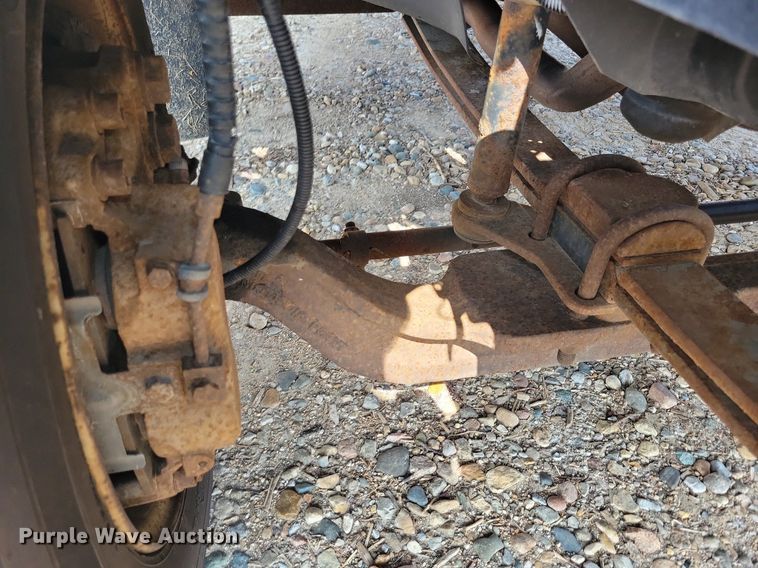 image for item JO9475 2009 GMC C5500 box truck