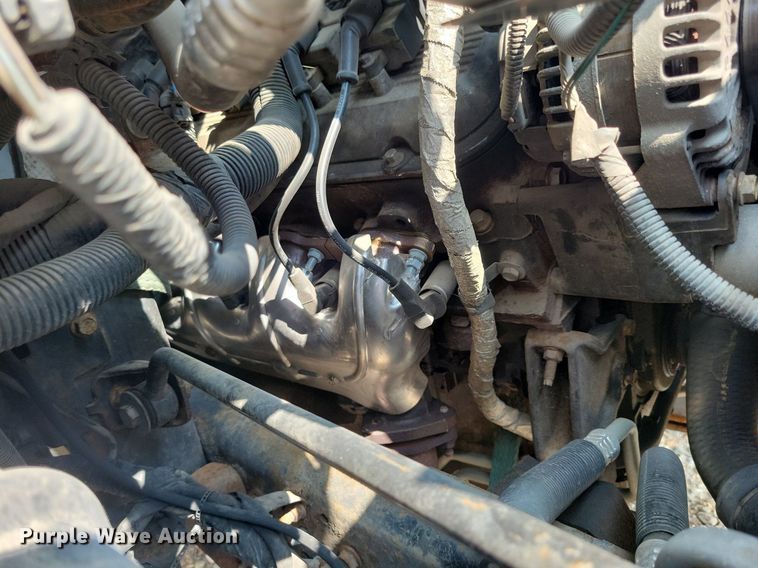 image for item JO9475 2009 GMC C5500 box truck