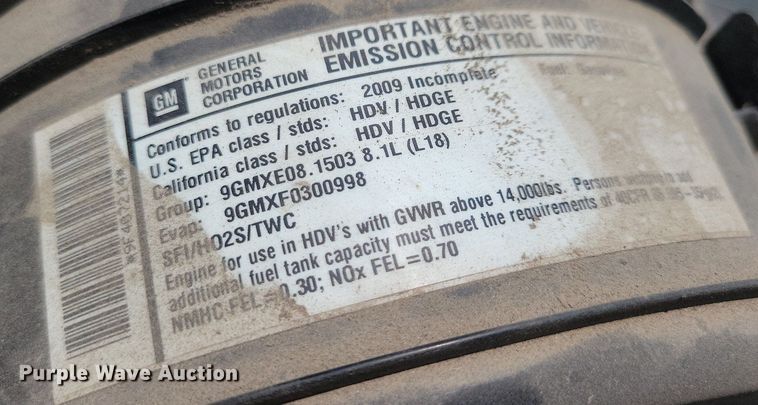 image for item JO9475 2009 GMC C5500 box truck