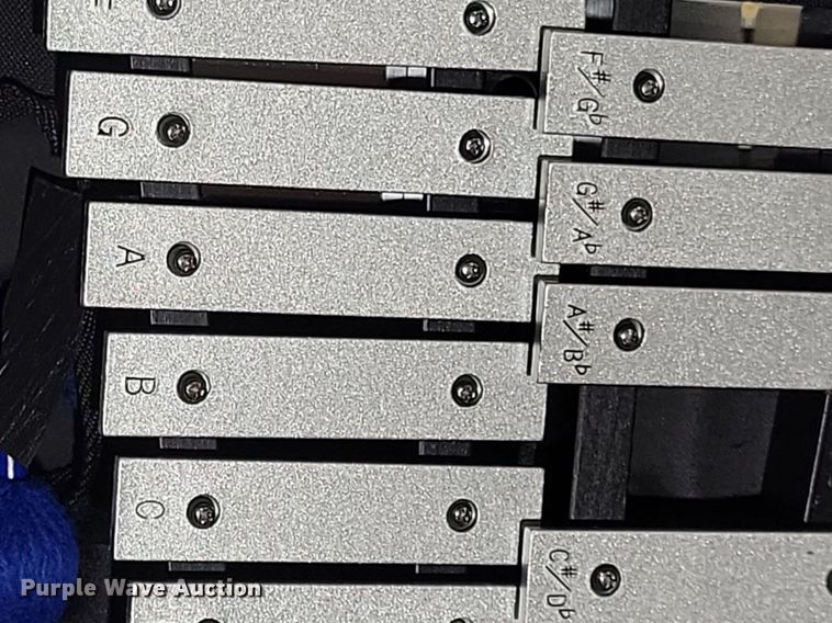 image for item JO9486 Percussion instruments 