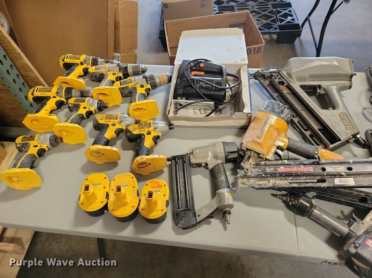 image for item JO9495 Tools