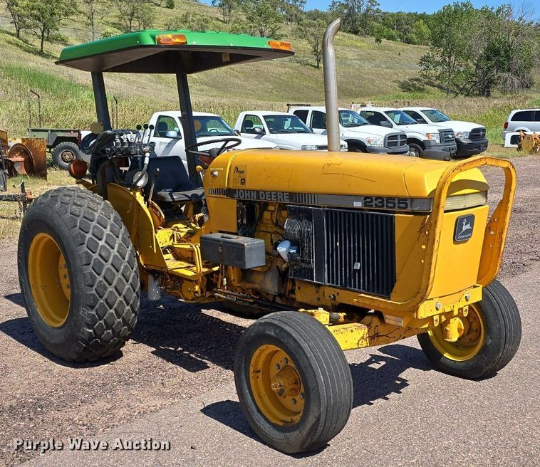 image for item JO9508 1988 John Deere 2355 tractor