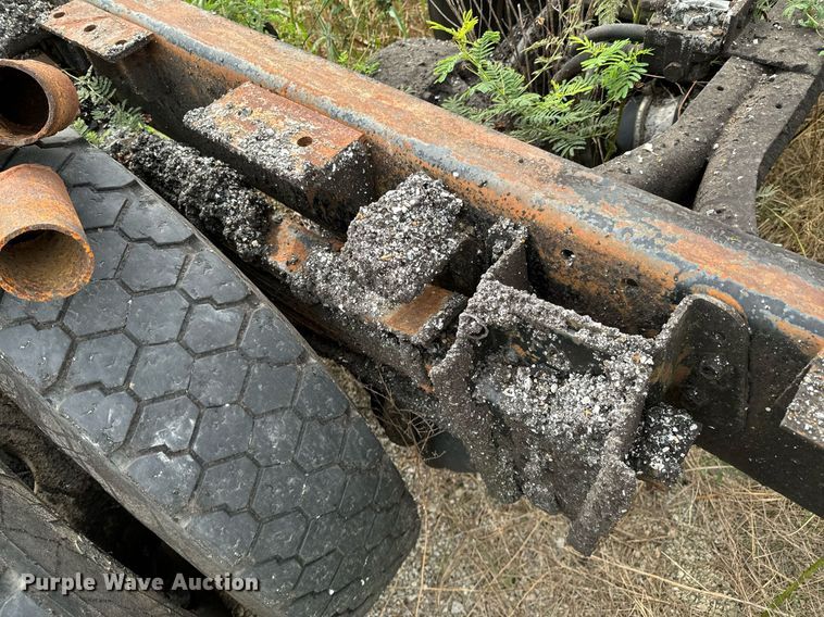 image for item JX9478 1980 International 1925 truck cab and chassis