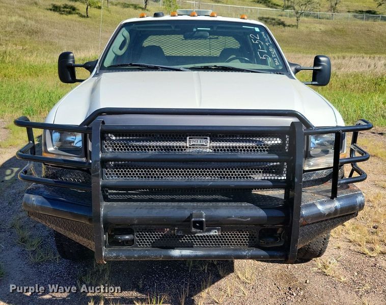 image for item KA9859 2004 Ford F550 Crew Cab utility / service truck