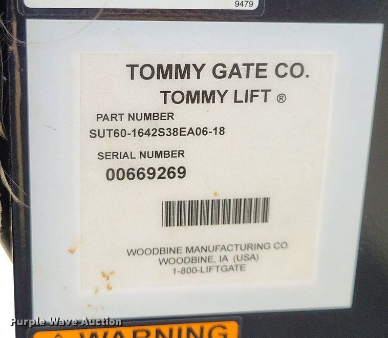 image for item KA9859 2004 Ford F550 Crew Cab utility / service truck