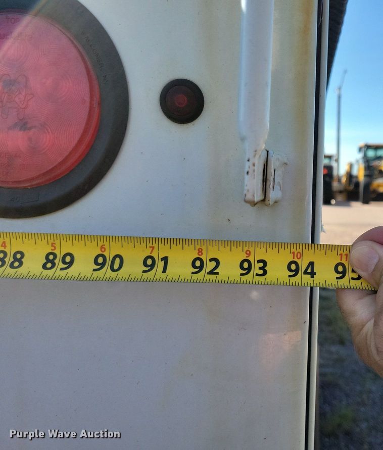 image for item KA9859 2004 Ford F550 Crew Cab utility / service truck