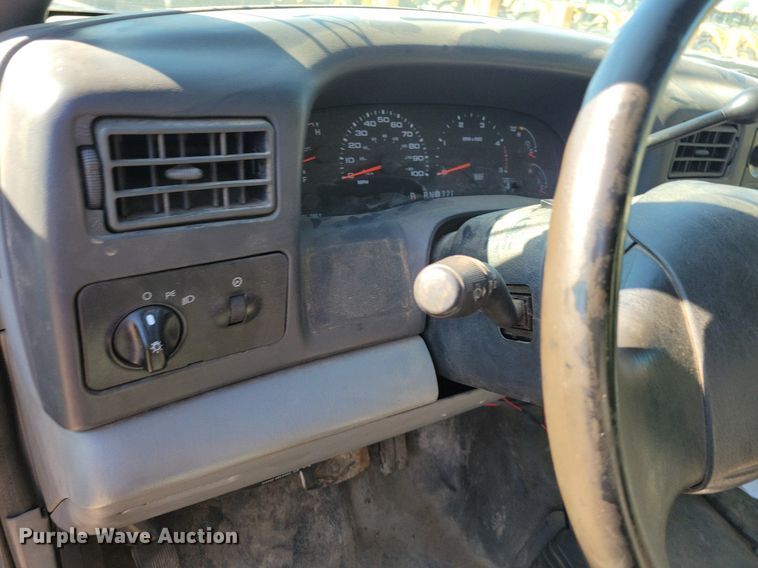 image for item KA9859 2004 Ford F550 Crew Cab utility / service truck