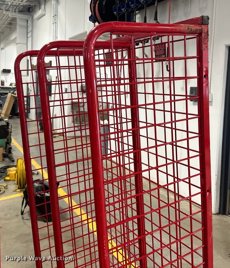 image for item LR9439 Shelves