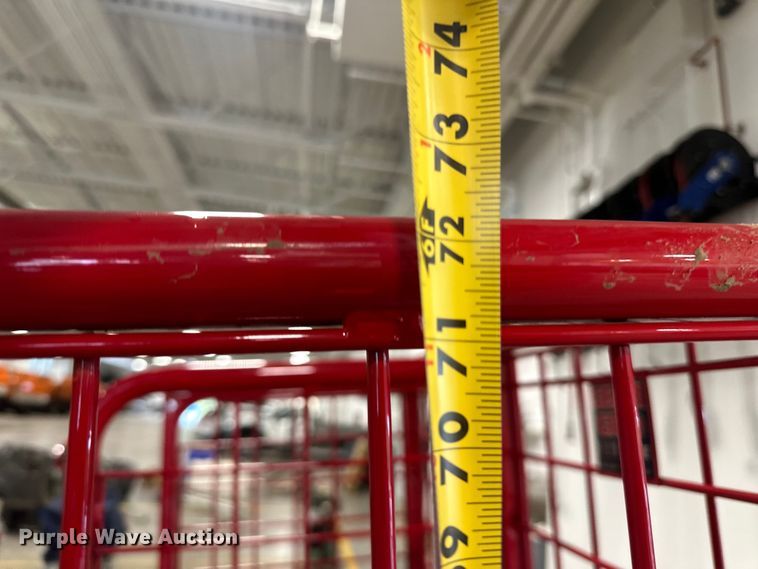 image for item LR9439 Shelves