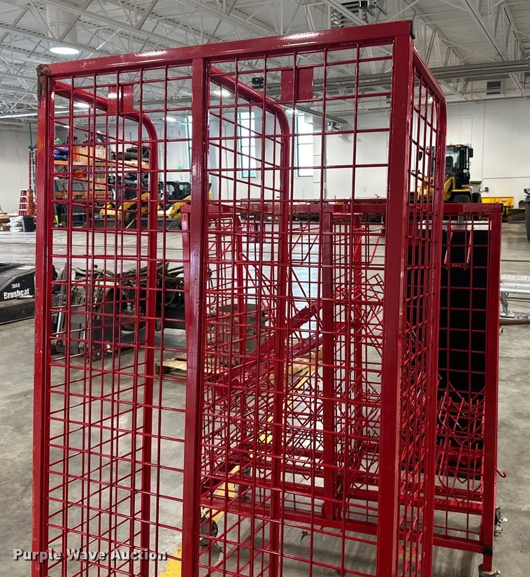 image for item LR9439 Shelves