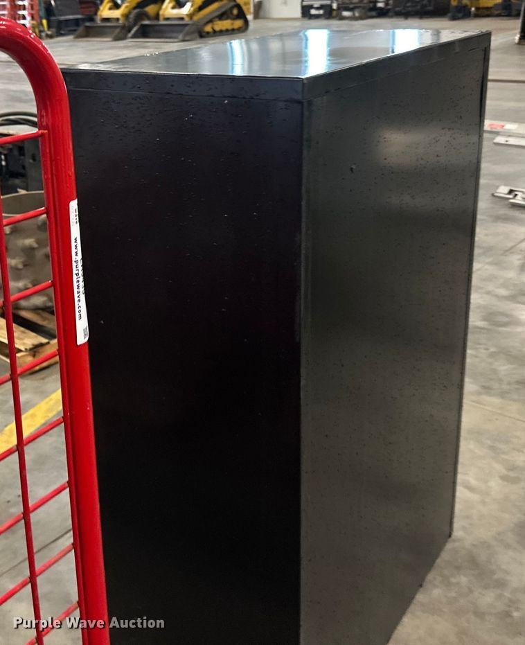 image for item LR9439 Shelves