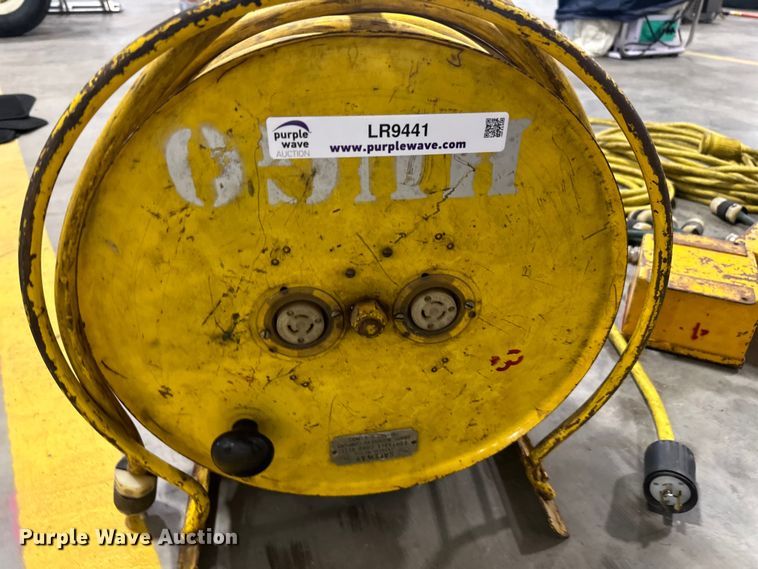 image for item LR9441 Cords