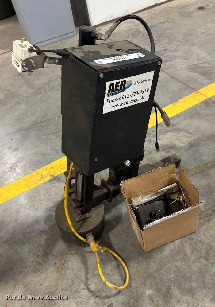 image for item LR9442 AER manhole magnet