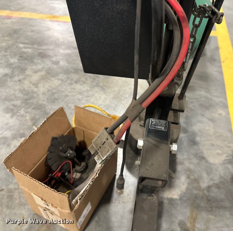 image for item LR9442 AER manhole magnet