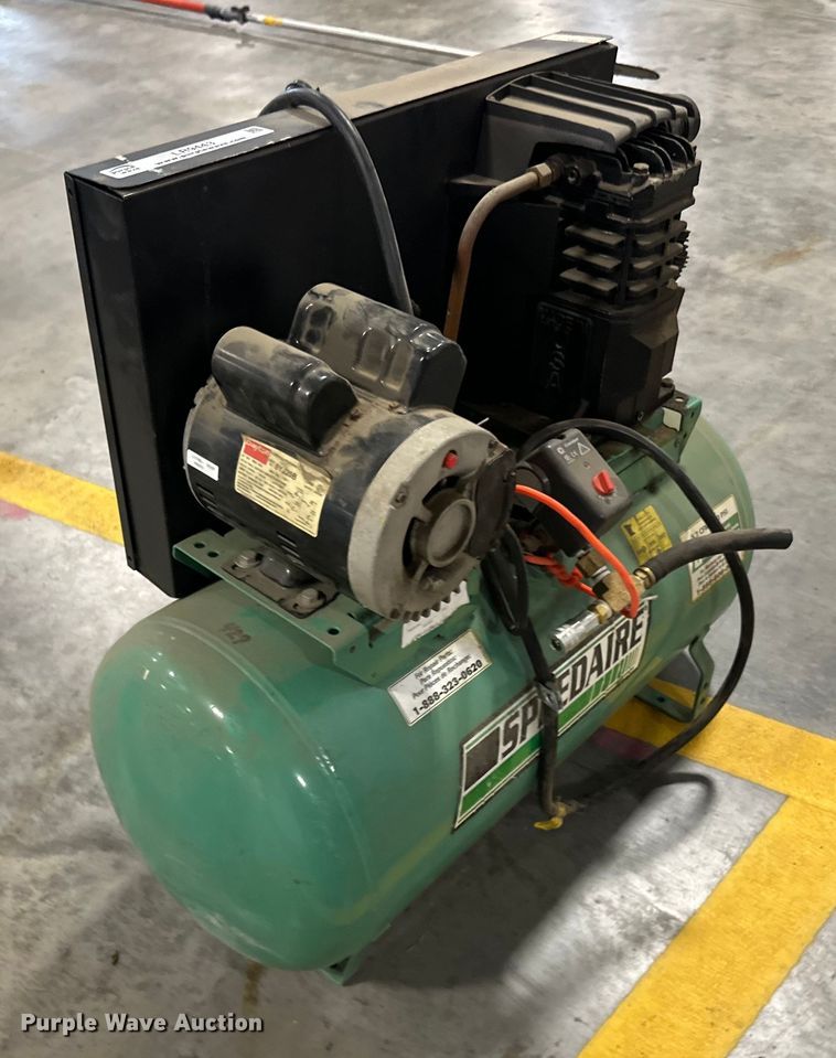 image for item LR9443 Speed Aire  air compressor