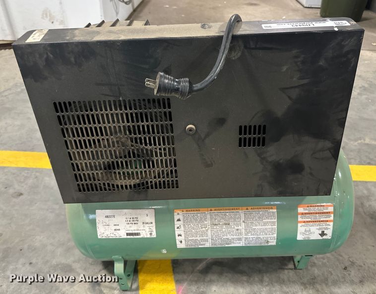 image for item LR9443 Speed Aire  air compressor