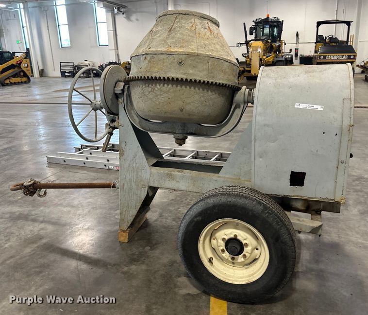 image for item LR9445 Morspeed 333 concrete mixer