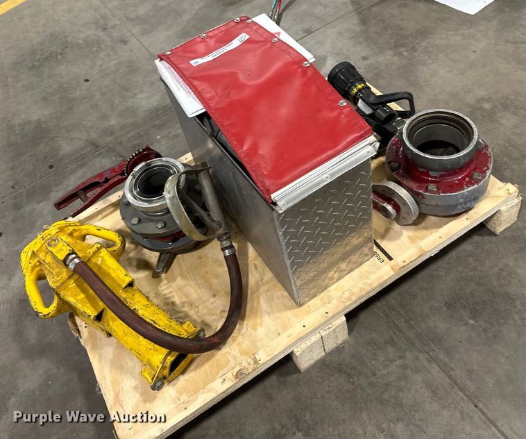 image for item LR9446 Fire hose components 