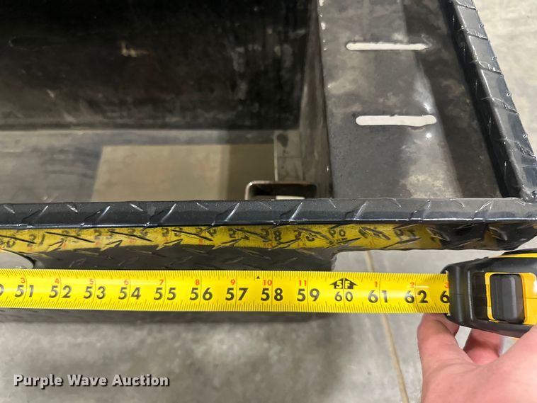 image for item LR9447 Toolboxes 