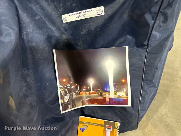 image for item LR9448 Prism  PIL1000 inflatable light