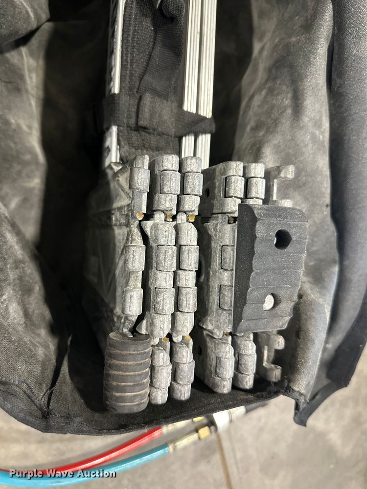 image for item LR9449 Tools