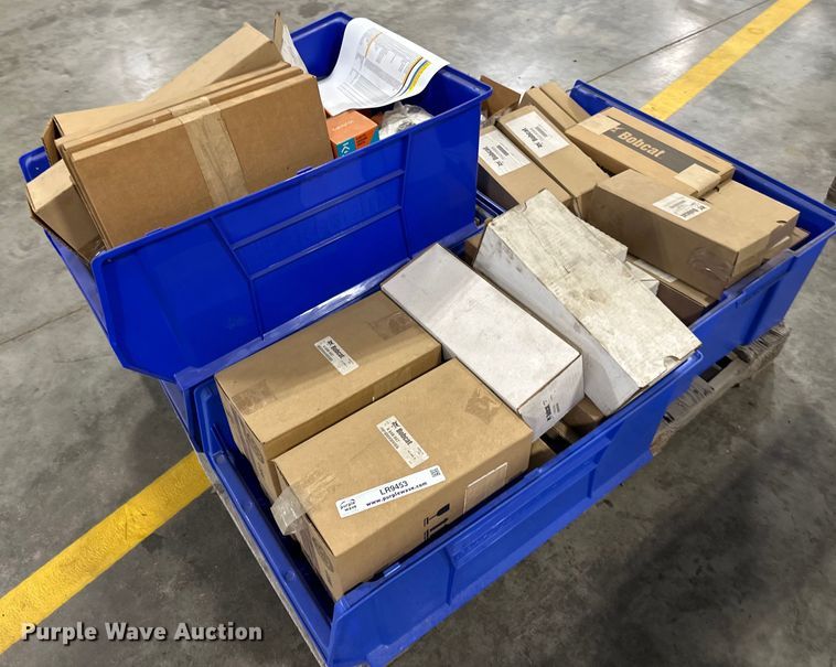 image for item LR9453 Parts