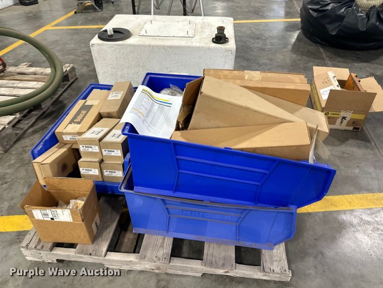 image for item LR9453 Parts