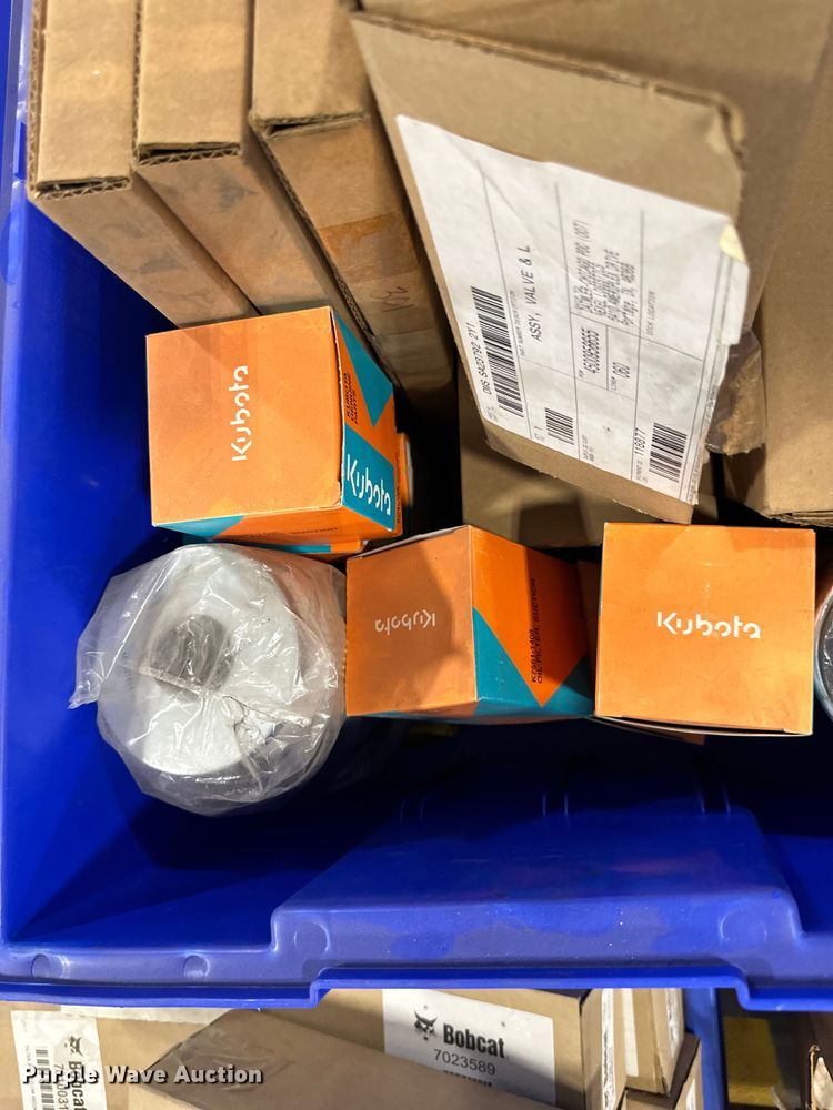 image for item LR9453 Parts