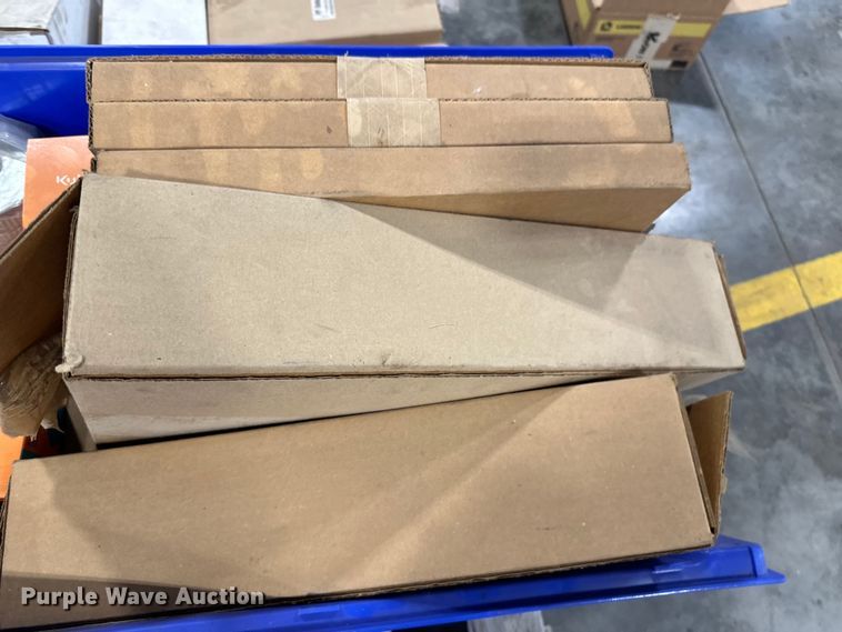 image for item LR9453 Parts