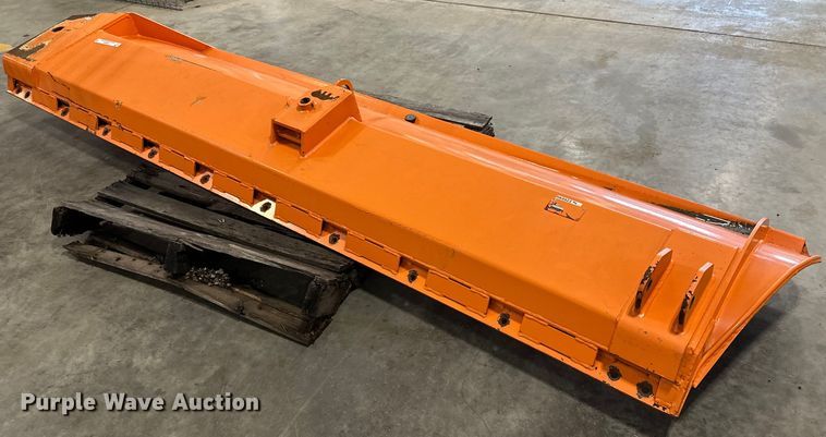 image for item LR9456 Falls  wing plow