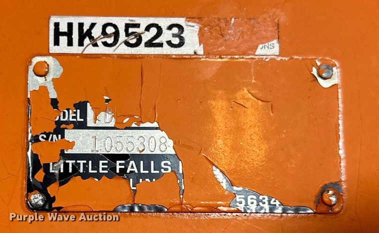 image for item LR9456 Falls  wing plow