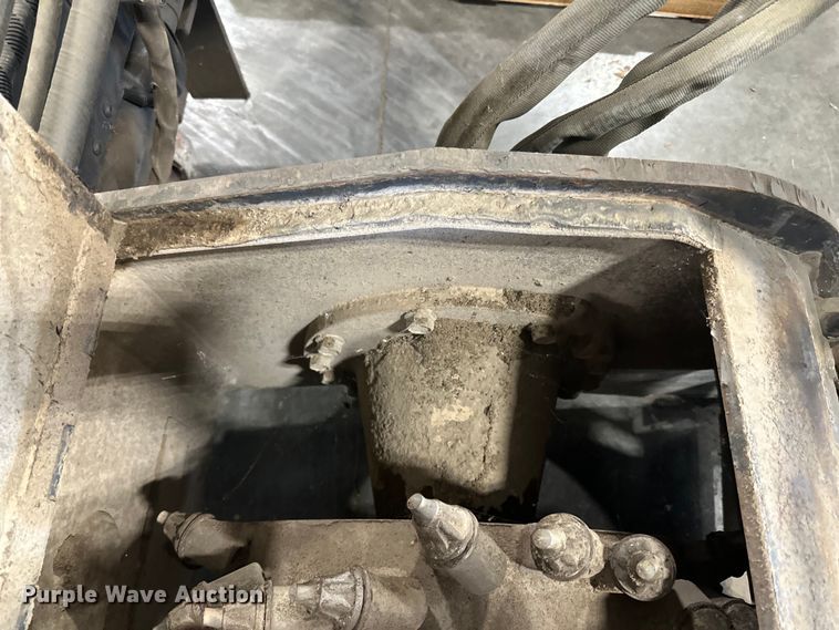 image for item LR9457 Bobcat  skid steer cold planer