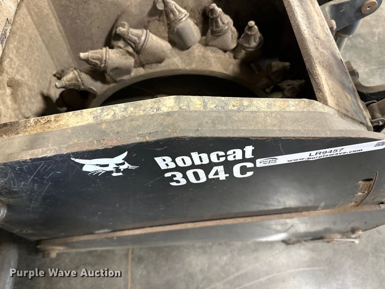 image for item LR9457 Bobcat  skid steer cold planer