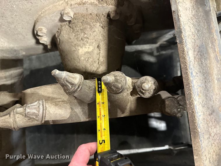 image for item LR9457 Bobcat  skid steer cold planer