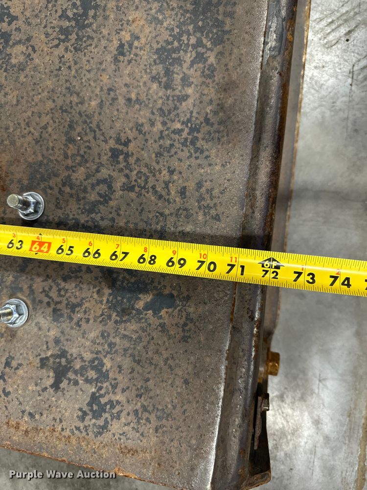 image for item LR9459 2008 Bobcat  72HF skid steer rotary mower