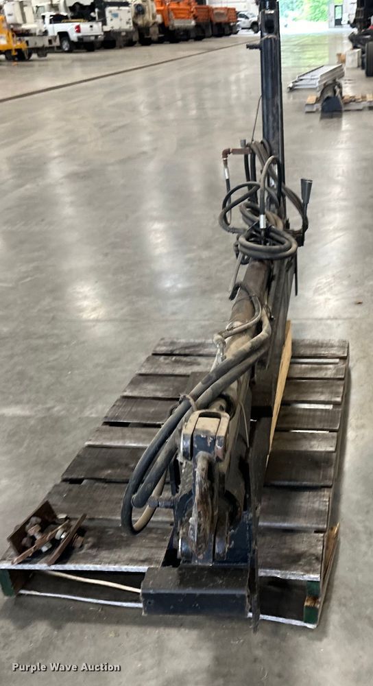 image for item LR9461 Post puller