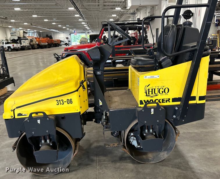 image for item LR9462 2006 Wacker RD11V double drum vibratory roller