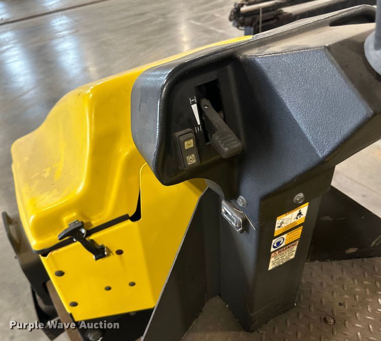 image for item LR9462 2006 Wacker RD11V double drum vibratory roller