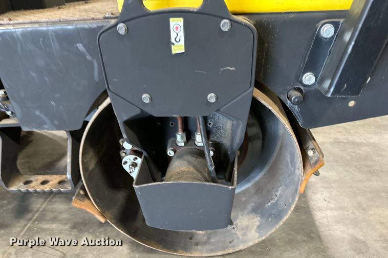 image for item LR9462 2006 Wacker RD11V double drum vibratory roller