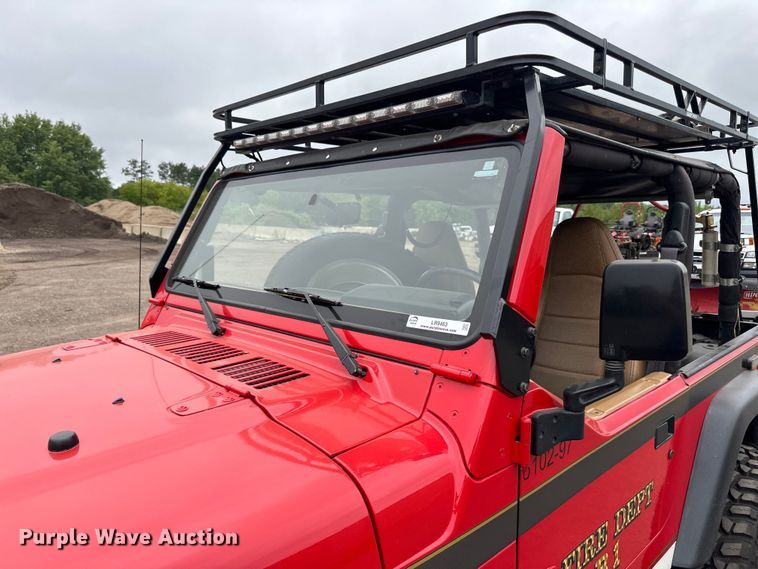 image for item LR9463 1997 Jeep  Wrangler  SUV