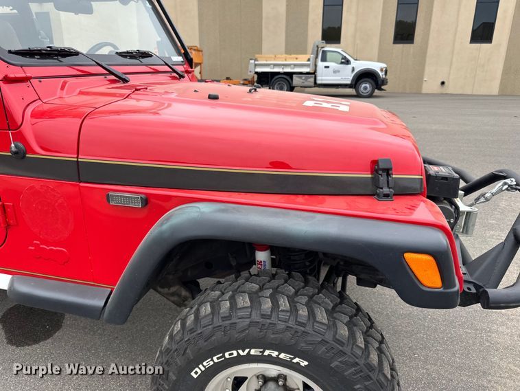 image for item LR9463 1997 Jeep  Wrangler  SUV