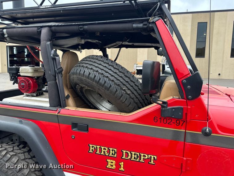 image for item LR9463 1997 Jeep  Wrangler  SUV