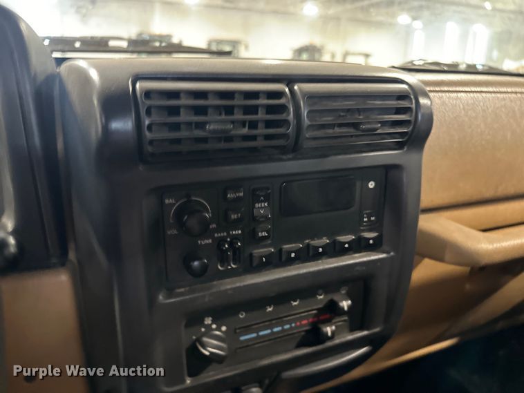 image for item LR9463 1997 Jeep  Wrangler  SUV