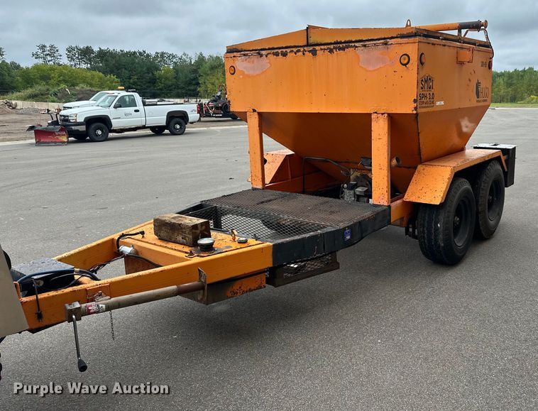 image for item LR9464 2005 Stepp SPH3.0 pot hole patcher