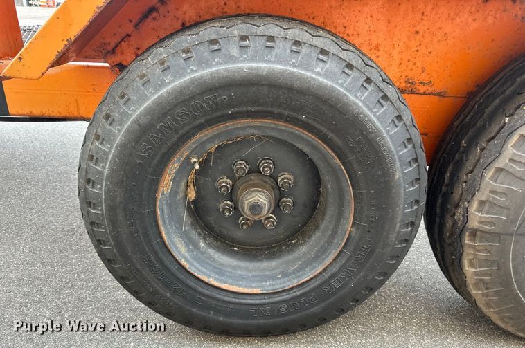 image for item LR9464 2005 Stepp SPH3.0 pot hole patcher