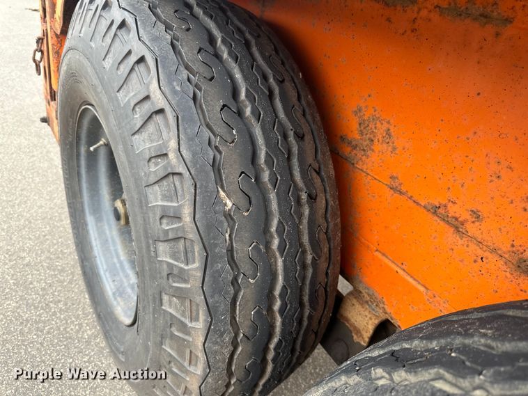 image for item LR9464 2005 Stepp SPH3.0 pot hole patcher